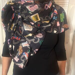 Nicole Miller HBO T.V. Comic Relief 100% Silk 42” X 42” Scarf NEW